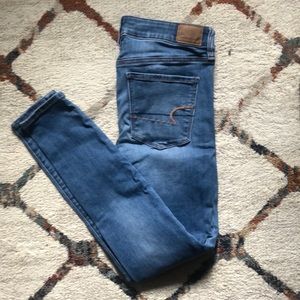 American Eagle High Waisted Jegging
